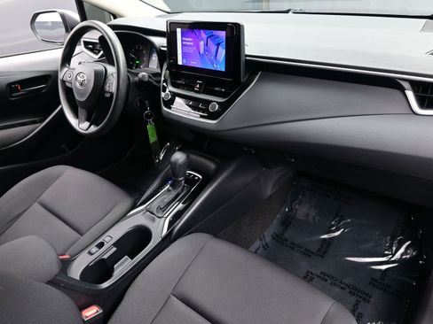 Used 2023 Toyota Corolla LE image 14