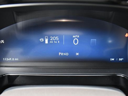 Used 2024 Lincoln Corsair Reserve w/ Towing Package image 24