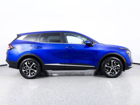 Used 2024 Kia Sportage EX AWD/4WD image 10