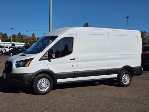 New 2025 Ford Transit 250 148 Medium Roof Extended AWD image 30