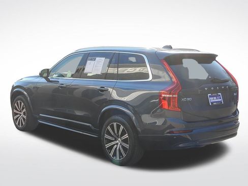 Used 2023 Volvo XC90 B6 Core w/ Climate Package image 8