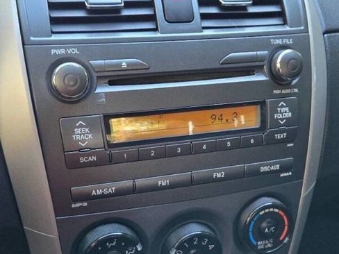 Used 2010 Toyota Corolla S FWD image 19