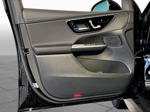 New 2026 Mercedes-Benz GLC 300 4MATIC image 11