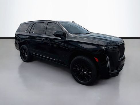 Used 2023 Cadillac Escalade Sport Platinum w/ Heavy-Duty Trailer Package AWD/4WD image 3