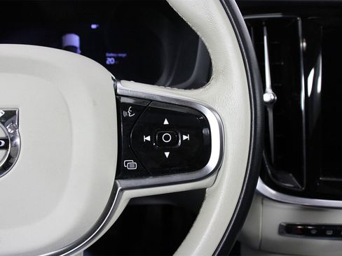 Certified 2025 Volvo S60 T8 Plus w/ Climate Package image 11