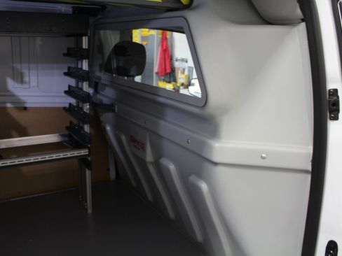 Used 2023 Ford Transit Connect XL image 25