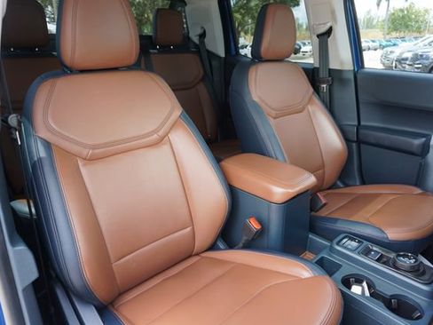 Used 2024 Ford Maverick Lariat FWD image 2
