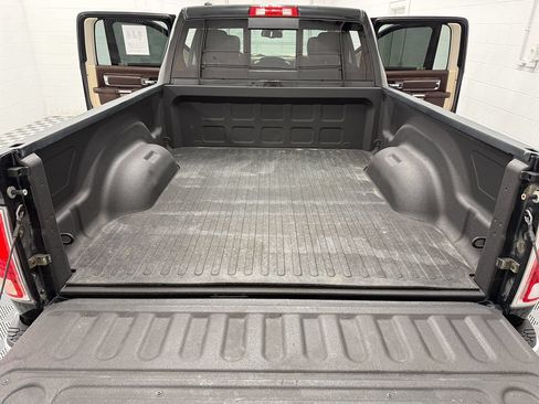 Used 2017 RAM 1500 Laramie Longhorn w/ Convenience Group AWD/4WD image 32