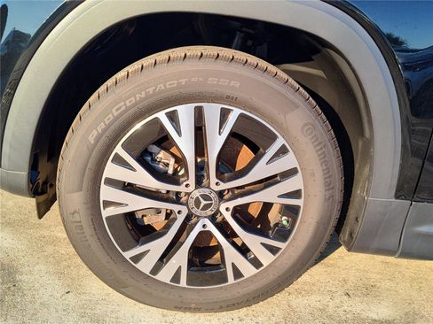 New 2024 Mercedes-Benz GLB 250 image 12