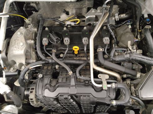 Used 2021 Nissan Rogue S image 30