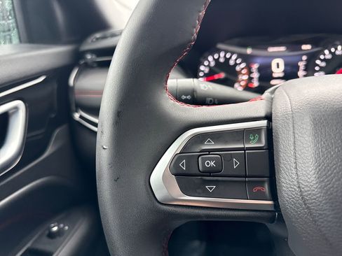 Used 2024 Jeep Compass Trailhawk w/ Trailer Tow Group image 24