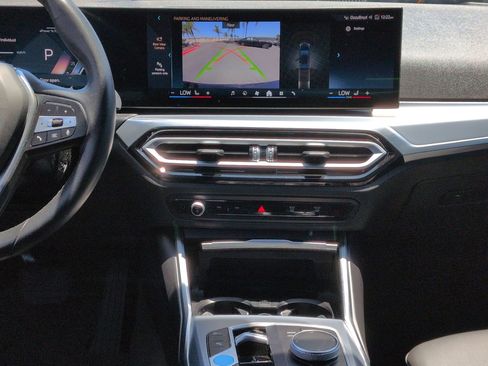 Used 2024 BMW i4 eDrive35 w/ Premium Package RWD image 30