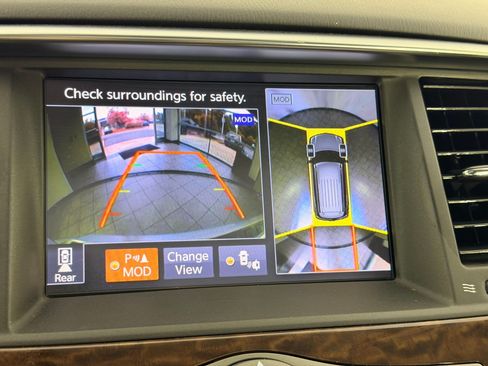 Used 2019 Nissan Armada SL w/ Premium Package RWD image 17