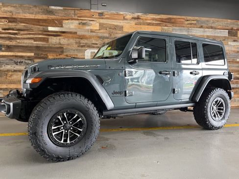 New 2026 Jeep Wrangler Unlimited Rubicon 392 w/ Quick Order Package 27X Moab AWD/4WD image 19