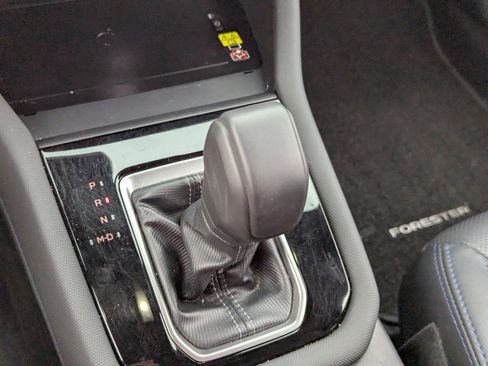 Certified 2025 Subaru Forester Limited image 23