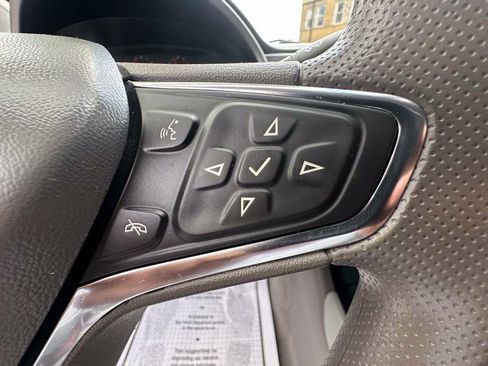 Used 2021 Chevrolet Malibu LS FWD image 15