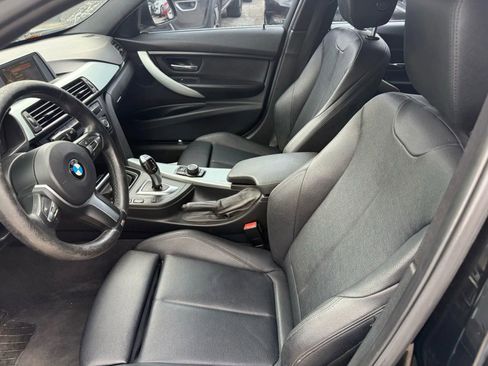 Used 2015 BMW 320i Sedan image 9
