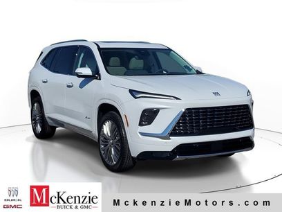 New 2027 Buick Enclave Avenir w/ LPO, Floor Liner Package