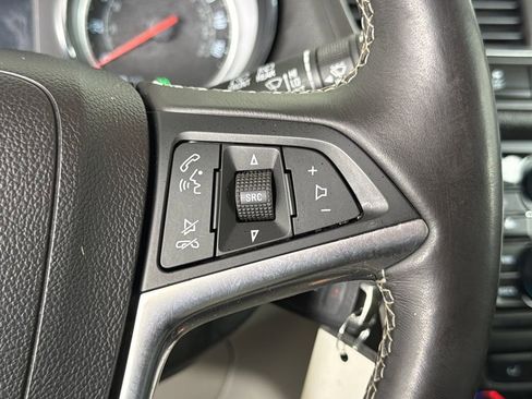 Used 2016 Buick Encore Premium image 24