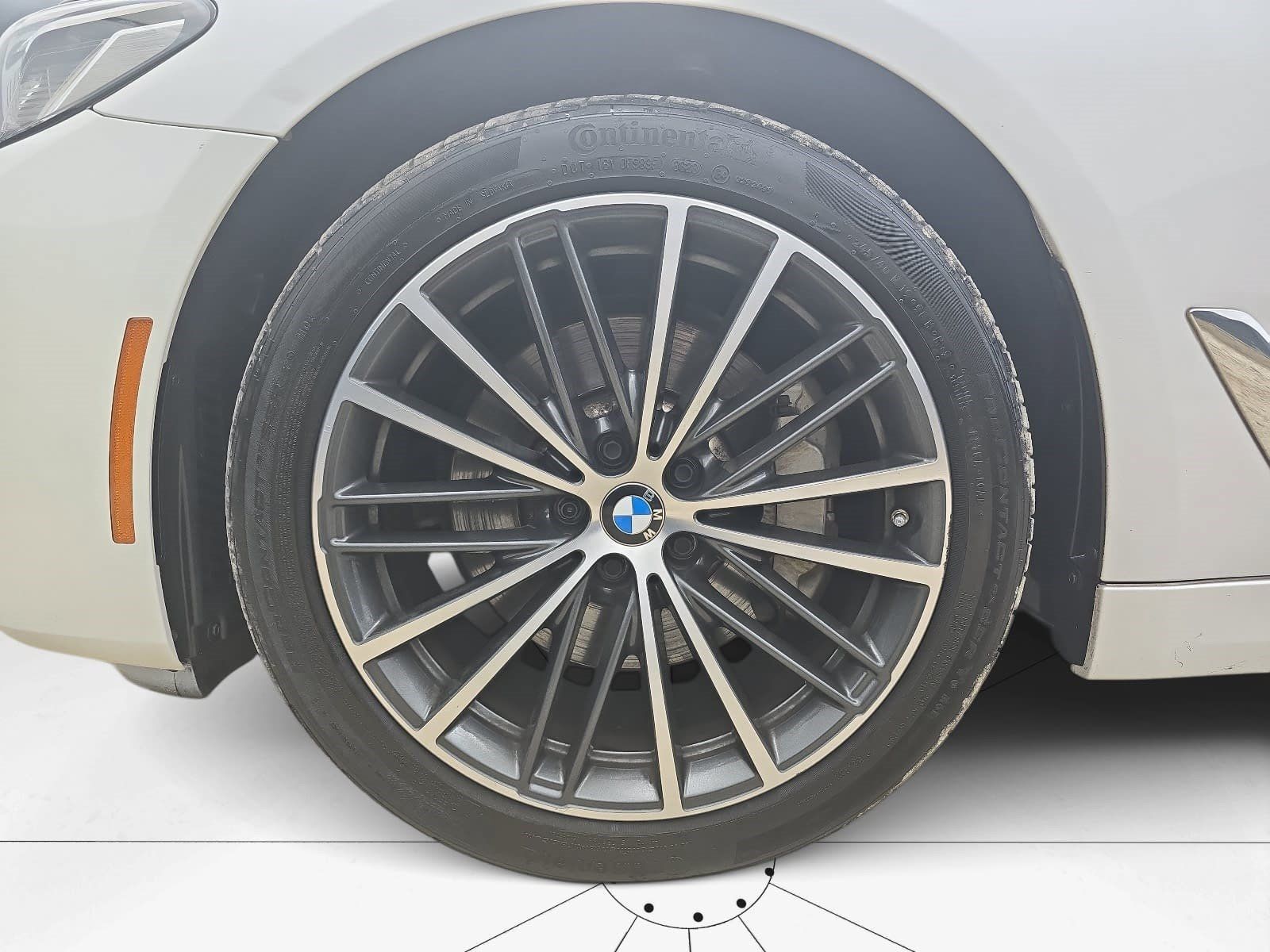 Used 2023 BMW 530i xDrive w/ Premium Package AWD/4WD image 28