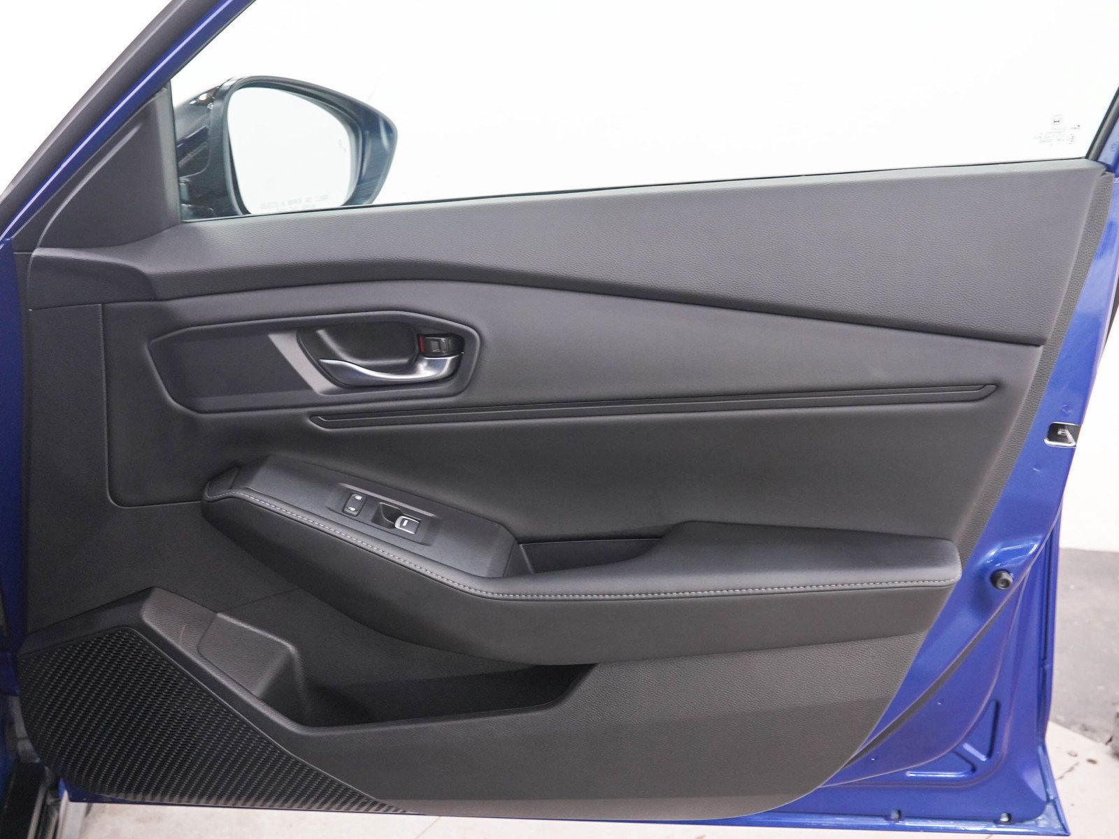 Used 2023 Honda Accord Sport image 9