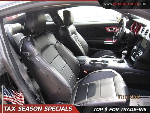 Used 2021 Ford Mustang Premium RWD image 17
