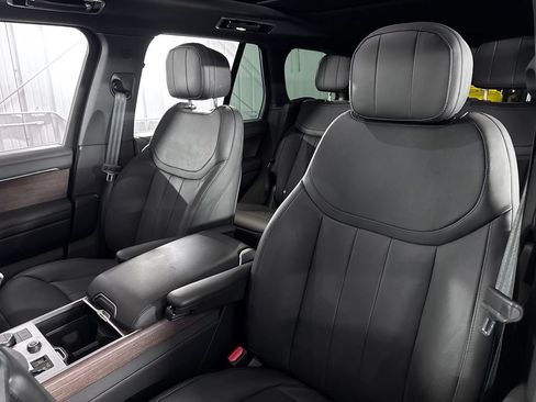 Used 2023 Land Rover Range Rover SE AWD/4WD image 48