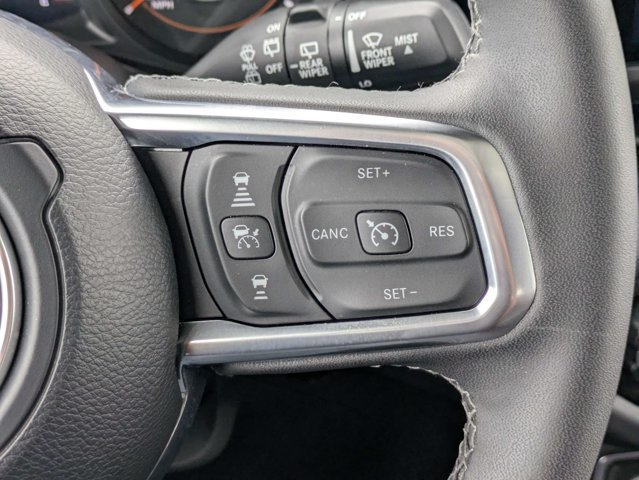 Certified 2026 Jeep Wrangler Unlimited Sahara AWD/4WD image 27