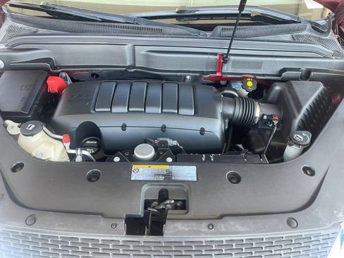 Used 2012 GMC Acadia SLT image 17