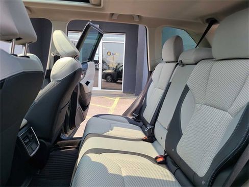 Used 2021 Subaru Forester Premium image 23