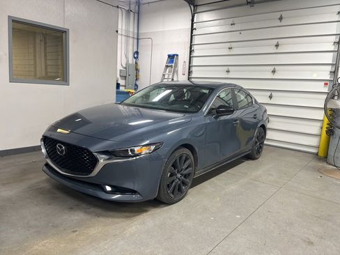 Used 2024 MAZDA MAZDA3 s image 1