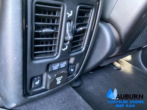 Used 2021 Dodge Durango SRT Hellcat w/ Technology Group AWD/4WD image 33