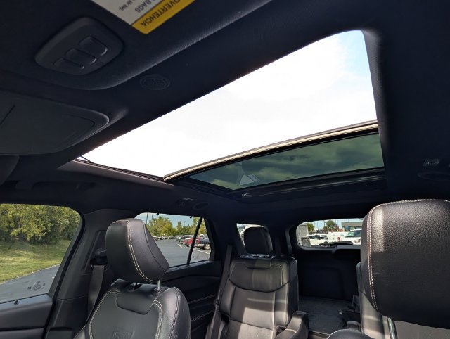 Used 2021 Ford Explorer ST w/ Equipment Group 401A AWD/4WD image 32