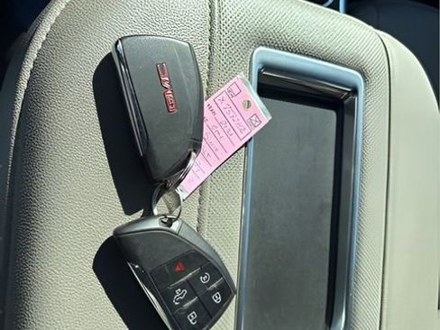 Used 2022 GMC Sierra 1500 SLT w/ SLT Premium Plus Package image 25