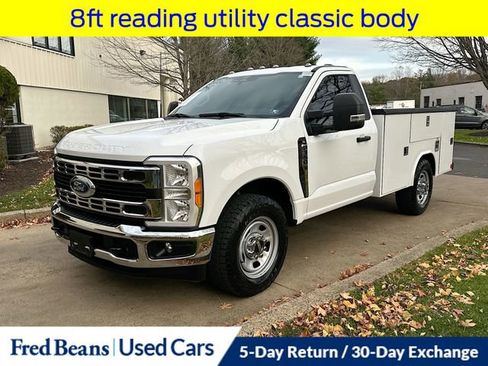 Used 2023 Ford F350 XL w/ XL Chrome Package image 4