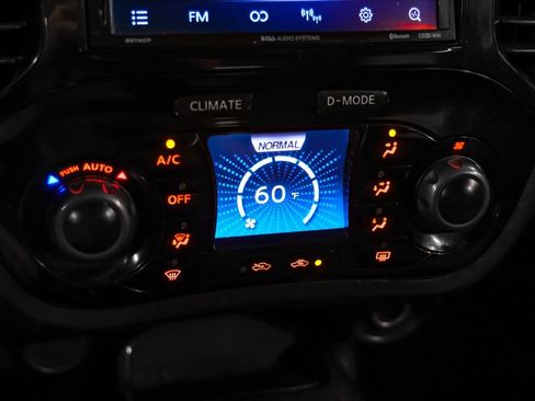 Used 2013 Nissan Juke NISMO FWD image 26
