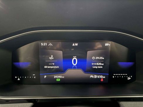 Used 2025 Volkswagen Jetta SE FWD image 15