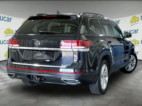 Used 2023 Volkswagen Atlas SE w/ Panoramic Sunroof Package AWD/4WD image 6