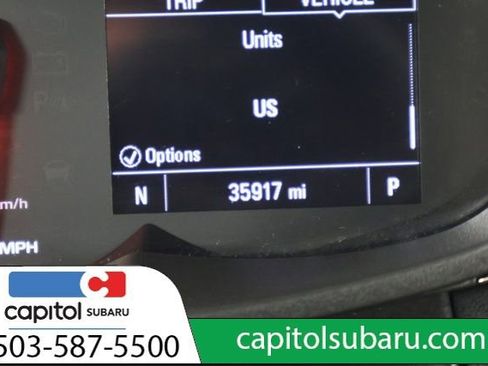 Used 2022 Chevrolet Trax LT w/ LT Convenience Package image 17