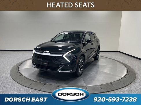 Used 2025 Kia Sportage LX image 1