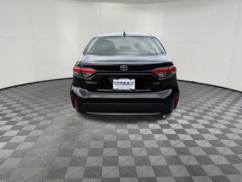 Used 2020 Toyota Corolla XLE FWD image 6