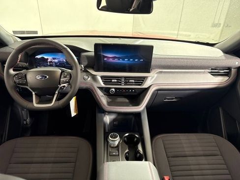 New 2026 Ford Explorer ST-Line w/ ST-Line Street Pack image 21