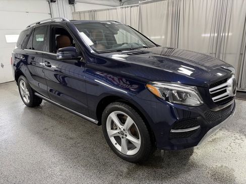 Used 2018 Mercedes-Benz GLE 350 4MATIC image 3
