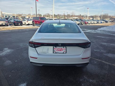 Used 2024 Honda Accord LX image 4