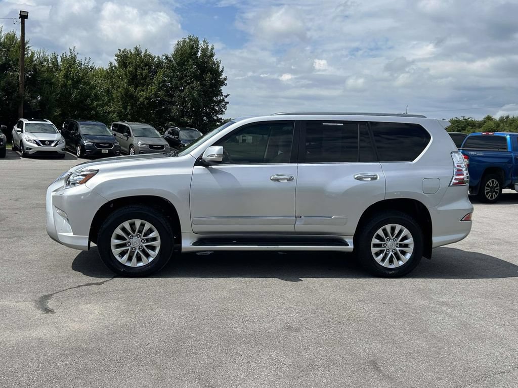 Used 2019 Lexus GX 460 Premium w/ Premium Package AWD/4WD image 4