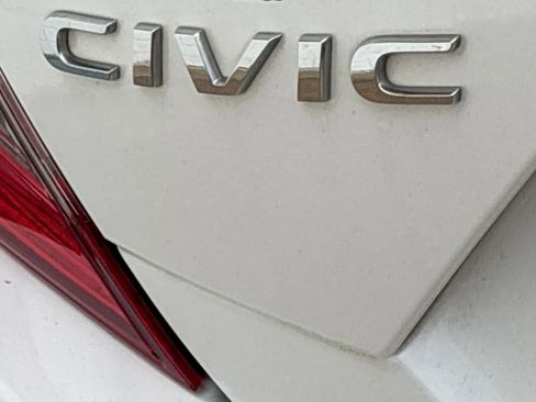 Used 2019 Honda Civic Sport image 30