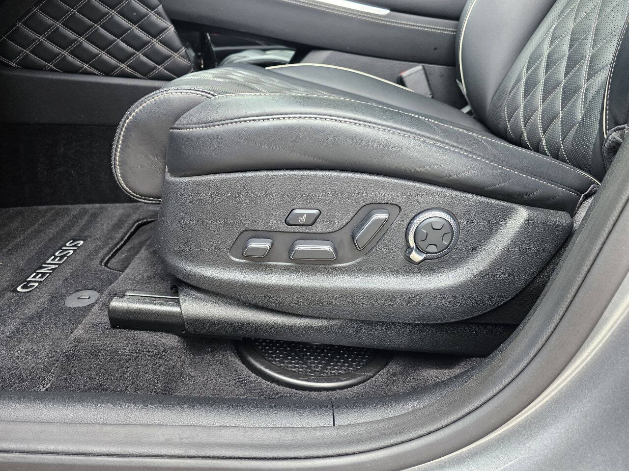 Used 2024 Genesis GV80 3.5T Prestige Signature AWD/4WD image 5
