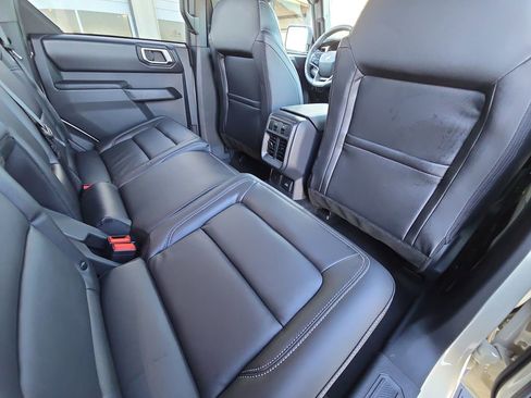 New 2026 Ford Bronco Outer Banks image 18