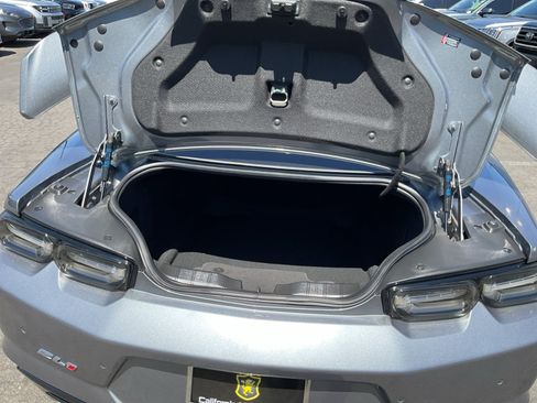 Used 2021 Chevrolet Camaro ZL1 RWD image 26