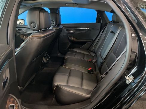 Used 2014 Chevrolet Impala LTZ image 12